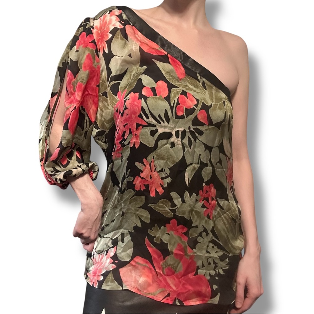 Y2k BEBE silk one shoulder smoked top. NWT. Size L 100% Silk